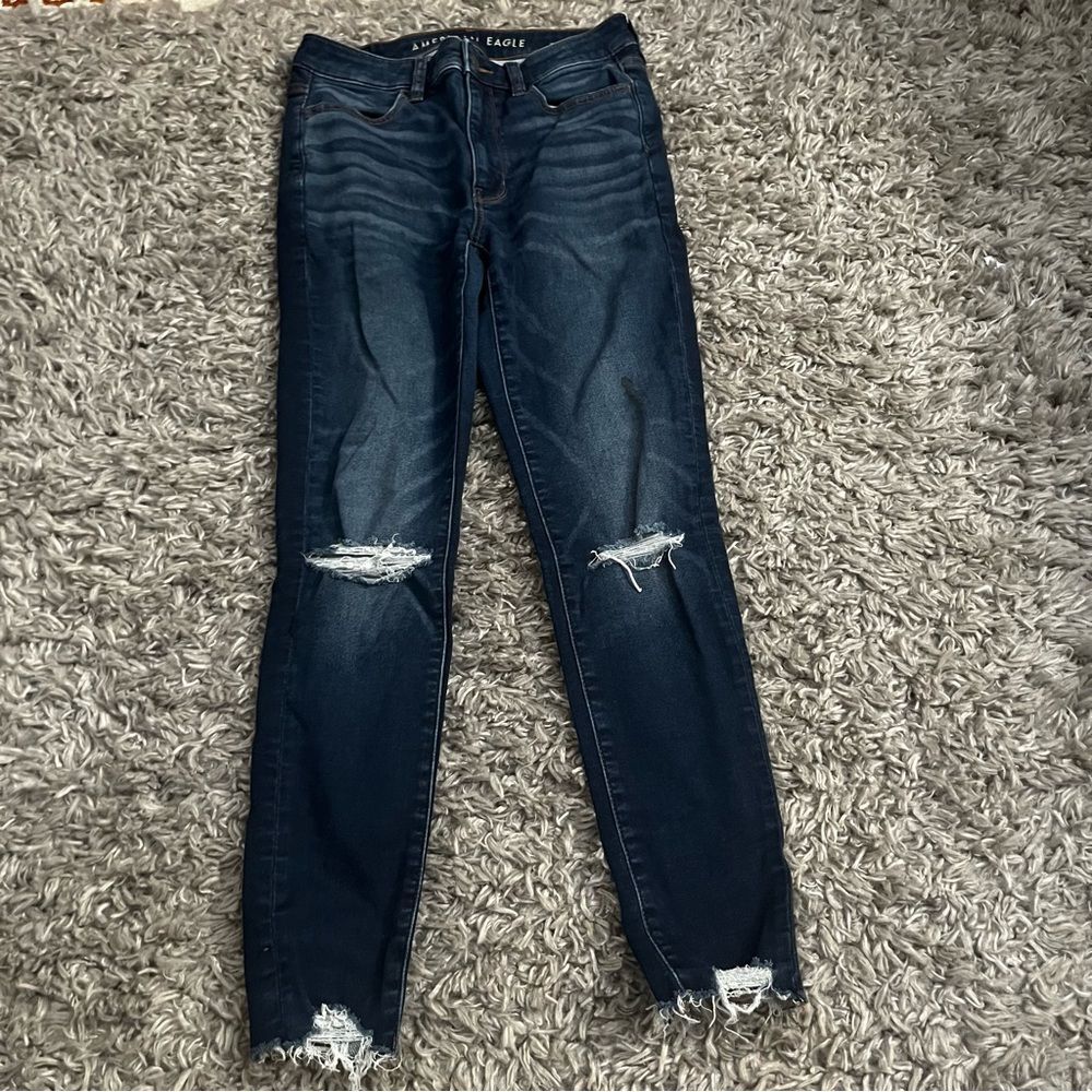 American eagle outfitters dark wash distressed super skinny jeans size 6